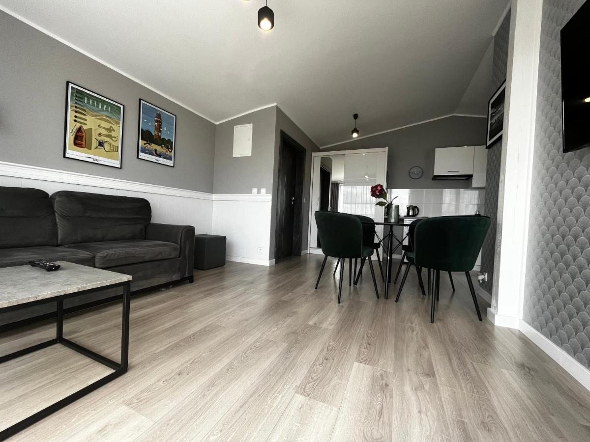 Apartamenty Blast Nad Morzem Хлопи Екстер'єр фото